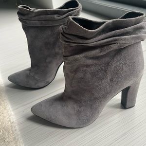 Chinese laundry ankle booties. Never worn.